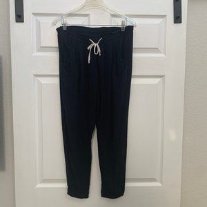 Splendid Black Capri Jogger Pants